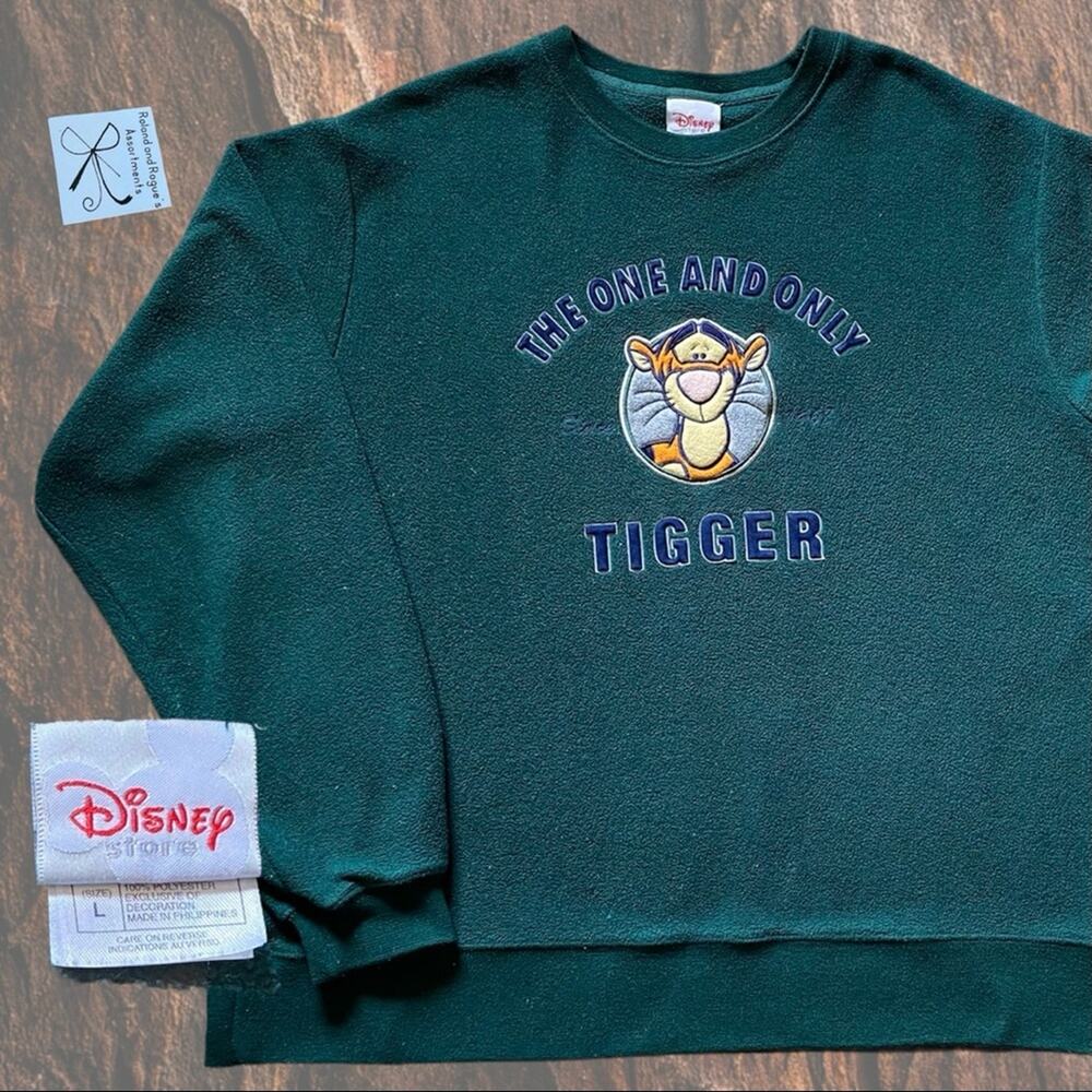 Disney Store Pooh and Friends The one and only Tigger Crewneck Sweatshirt Sz L